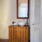 Apartment Overstay Pelion